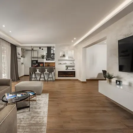 Salu וילה אופטיה